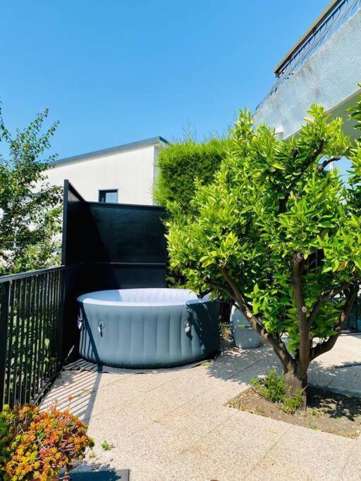 Echapee Belle - Vinayard View - Jacuzzi Bbq - Parking Apartment Nice Exterior photo